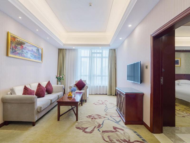Vienna Hotel Guilin Lingchuan Shunxiang No.1 Mansion Екстериор снимка